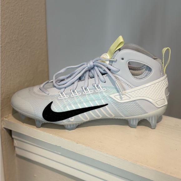 Nike Huarache 9 Elite Mid Lax SE Lacrosse Cleats Mens 9.5 White FV6149-001 - Picture 2 of 9